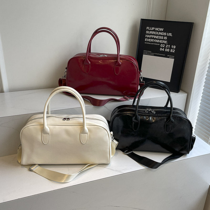 Elegant Large Capacity Travel Handbag Stornfield