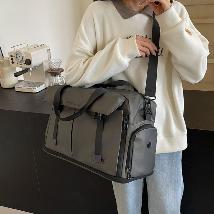 Versatile Sleek Travel Weekender Bag Stornfield