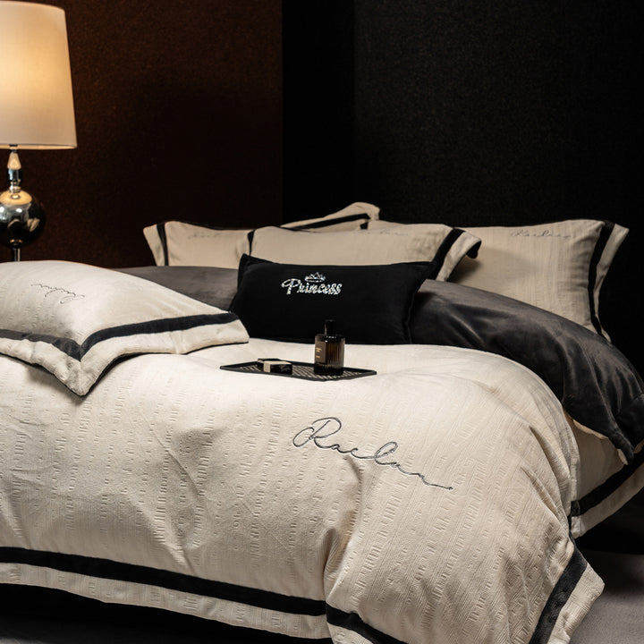 Luxurious velvet bedding set with relief structure and decorative trim
