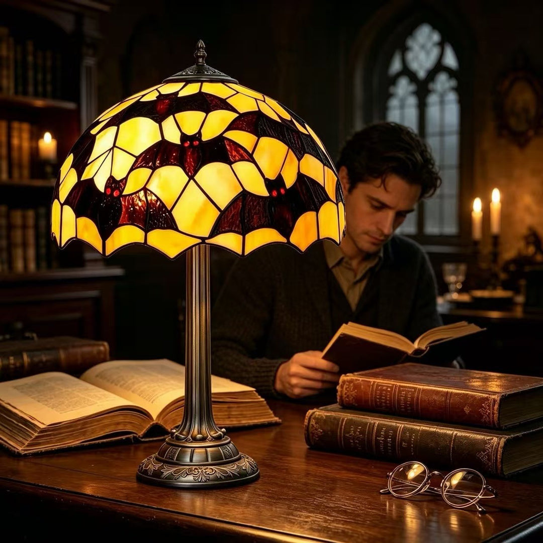 Decorative table lamp in bat design Stornfield