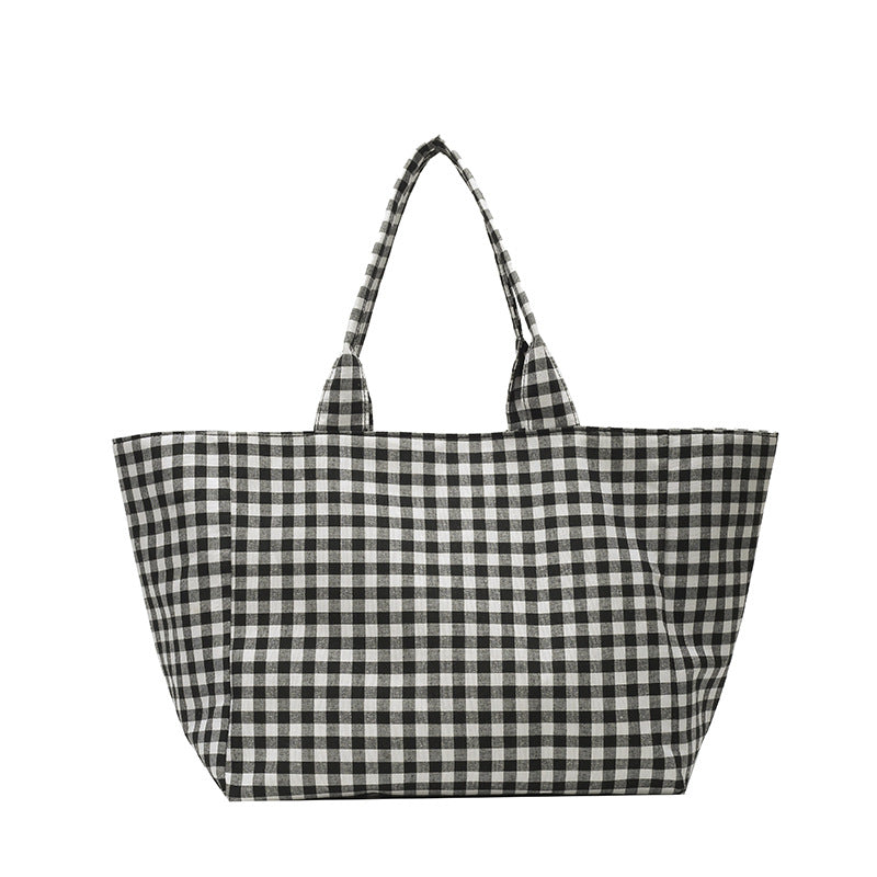 Stylish Gingham Patterned Beach Tote