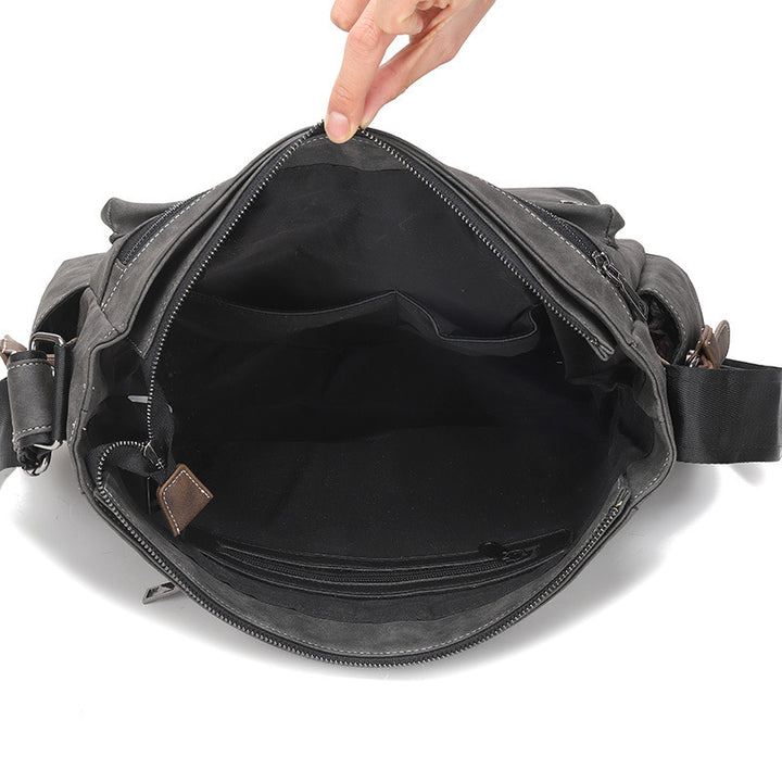 Shoulder bag with multiple compartments Stornfield