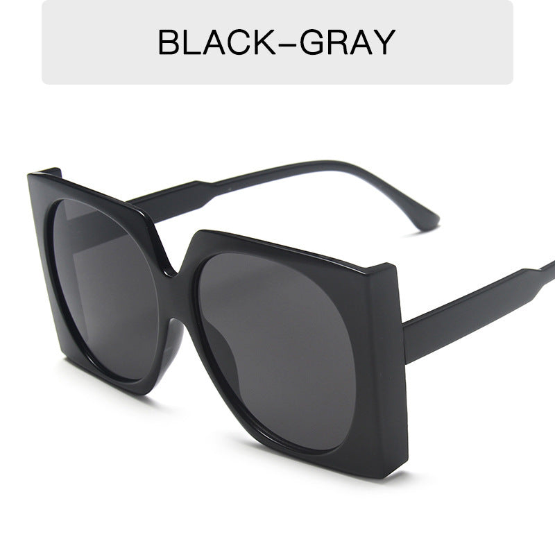 Women's Oversized Sunglasses in Elegant Frame Stornfield