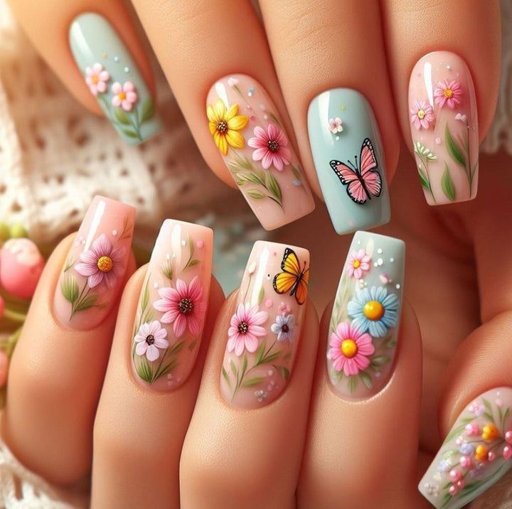 Floral Themed Nail Art Set Stornfield