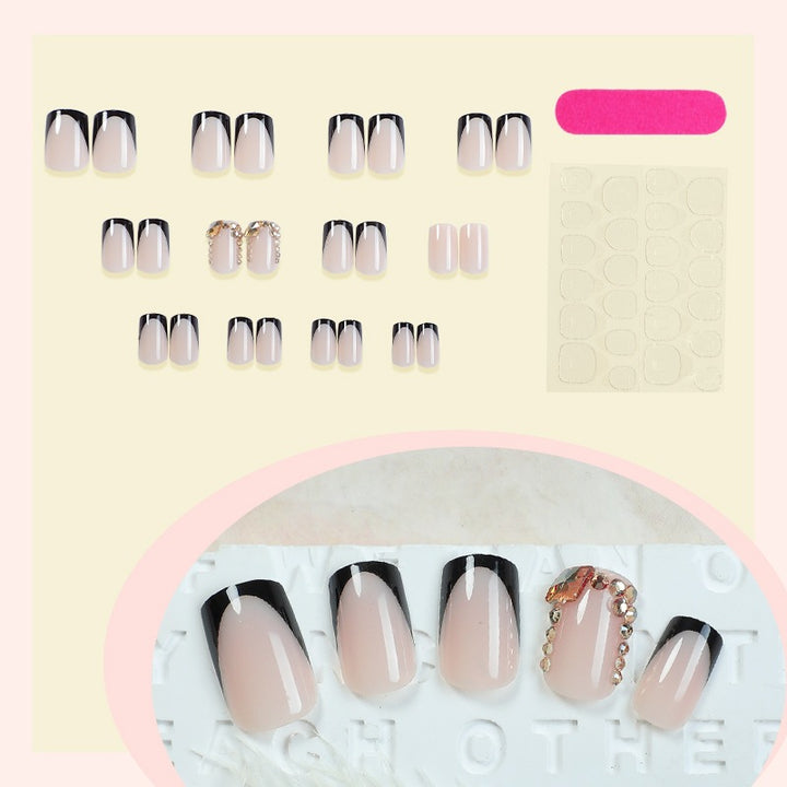 Nail set with an elegant gradient and glitter accents Stornfield