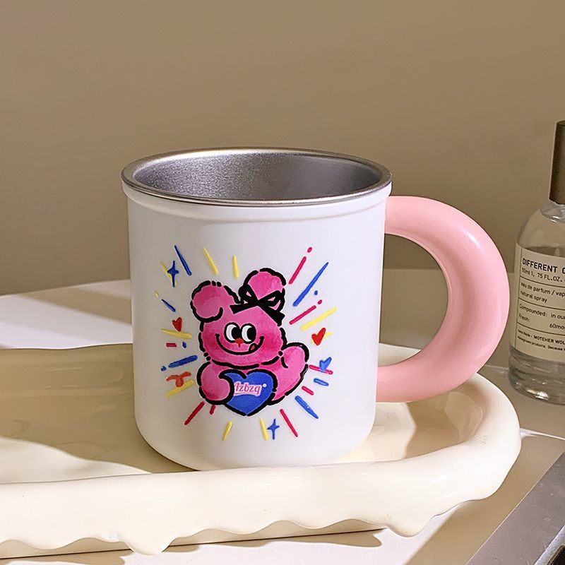 Ceramic mug with playful animal design Stornfield