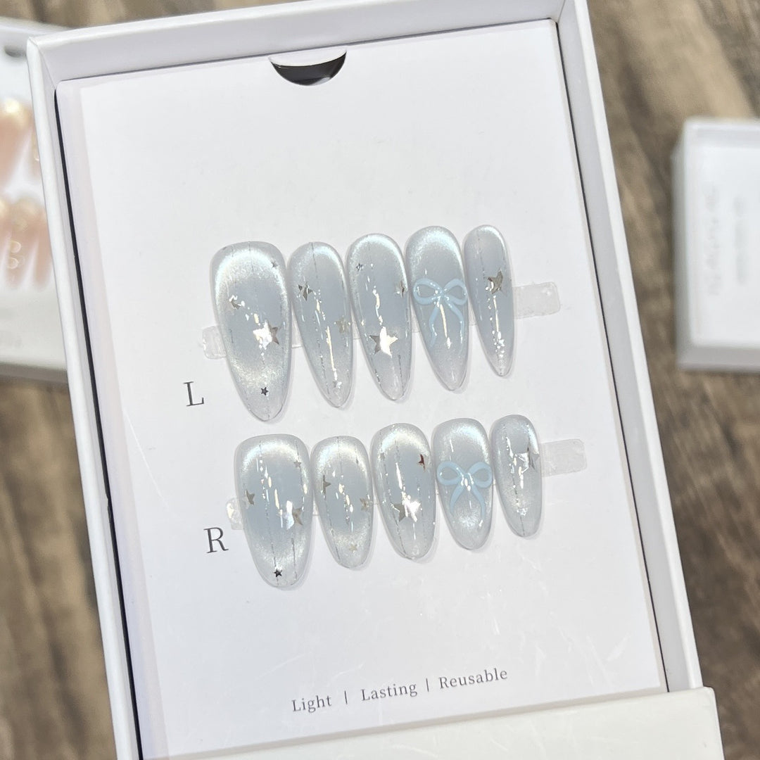 Elegant Reusable Press-On Nail Art Set