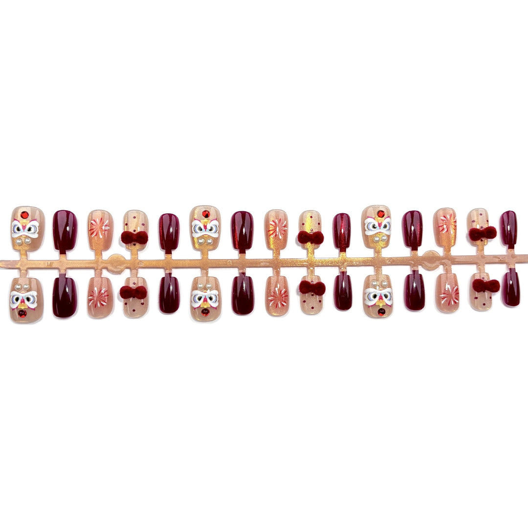 Theatrical Halloween-Inspired Press-On Nail Set