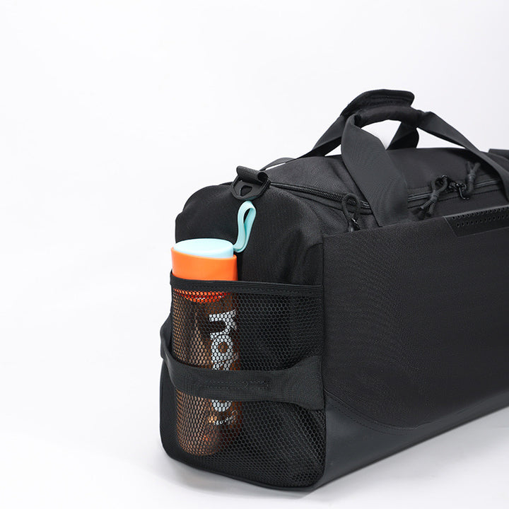 Men's sporty travel bag with ample storage space and detachable shoulder strap Stornfield