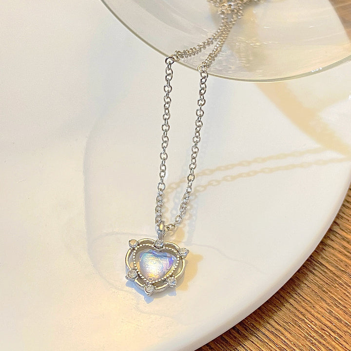 Heart-shaped jewelry necklace Stornfield