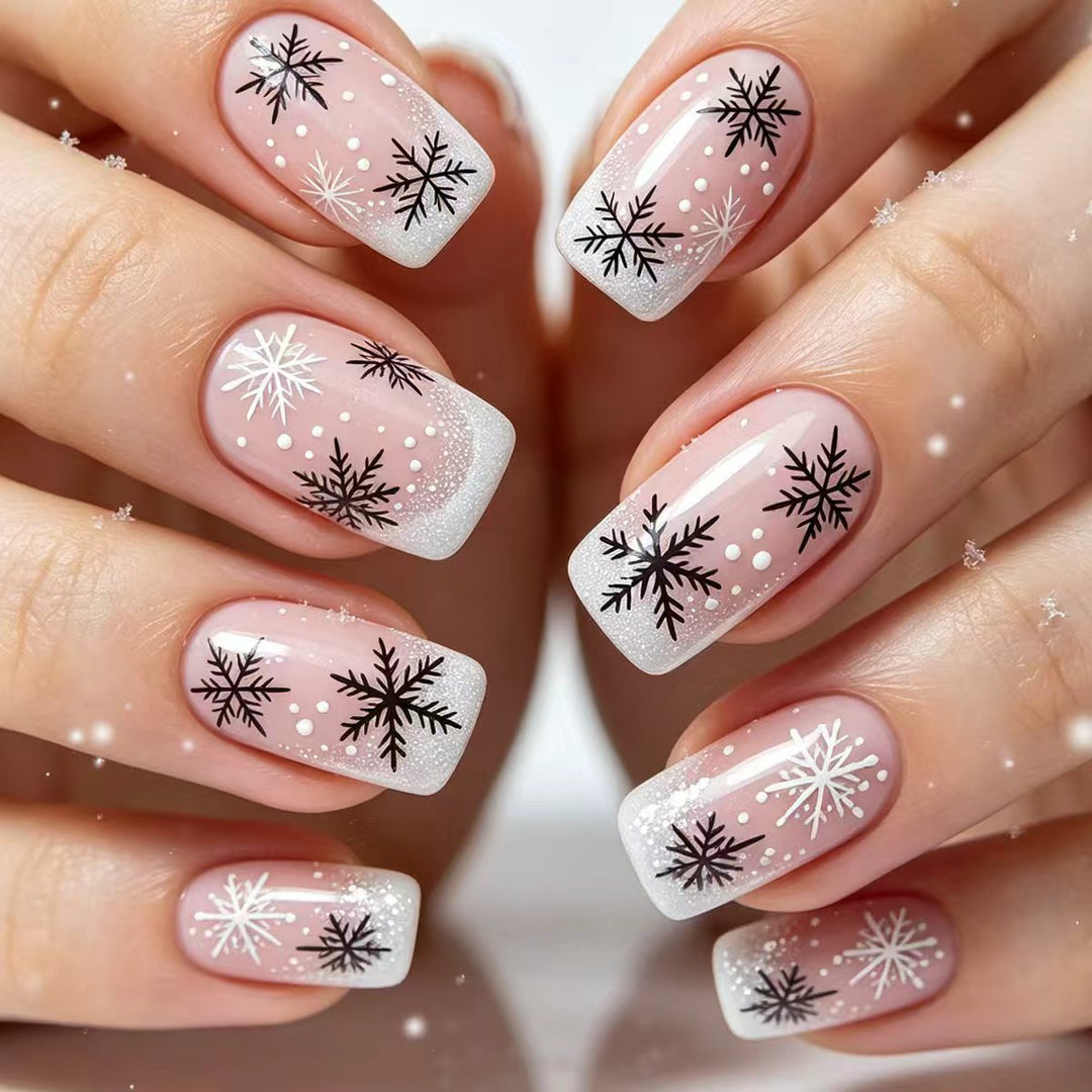 Winter-Themed Nail Art Set Stornfield