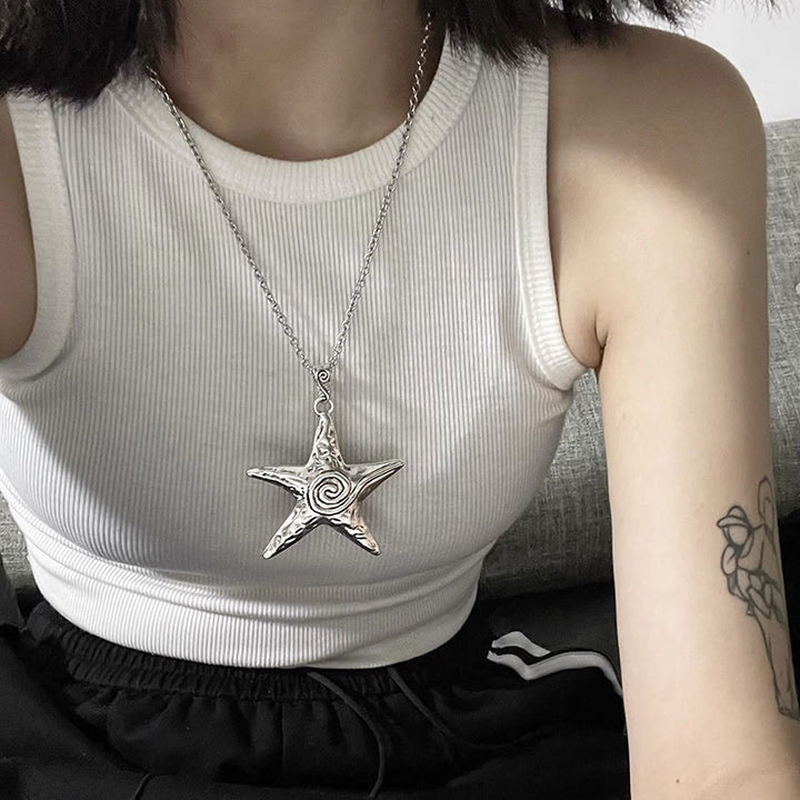 Statement Star Pendant Necklace Stornfield