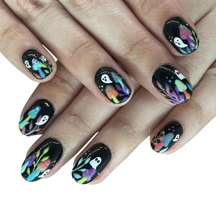 Whimsical Ghost-Themed Press-On Nail Art Stornfield
