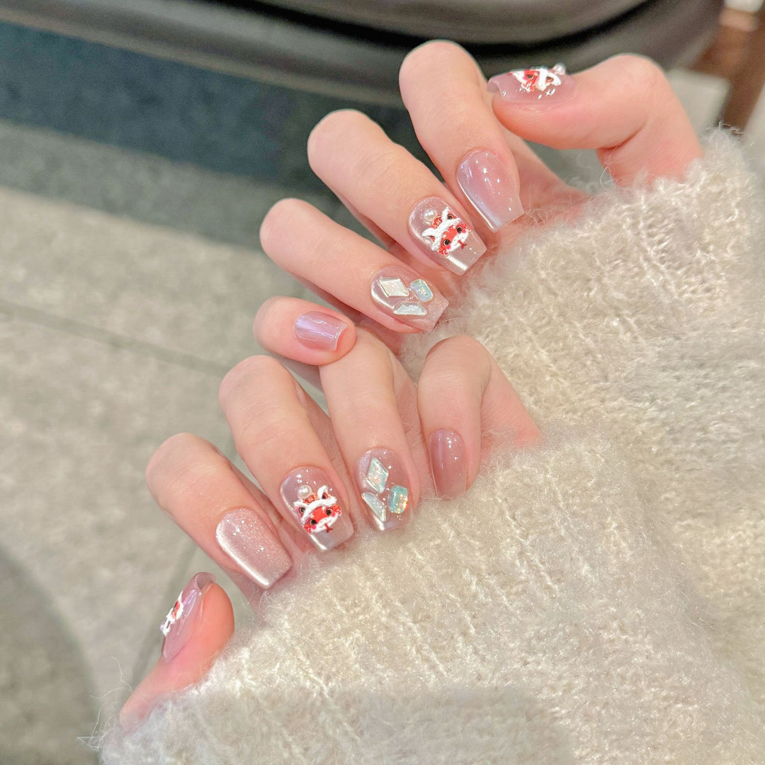 Decorative Press-On Nail Art Set with Elegant Floral Designs