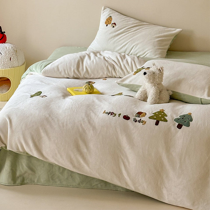 Soft-Touch Embroidered Dessert Appliqué Duvet Cover Set