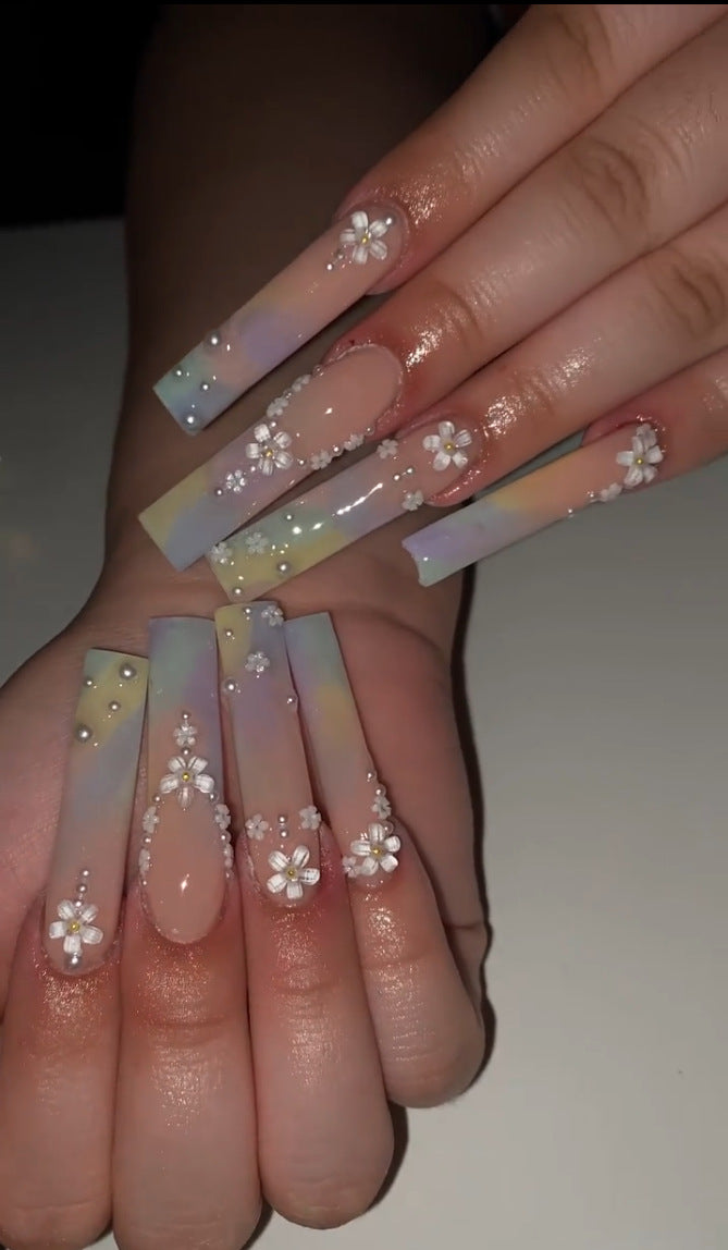 Floral-Inspired Press-On Nail Set Stornfield 1789085994