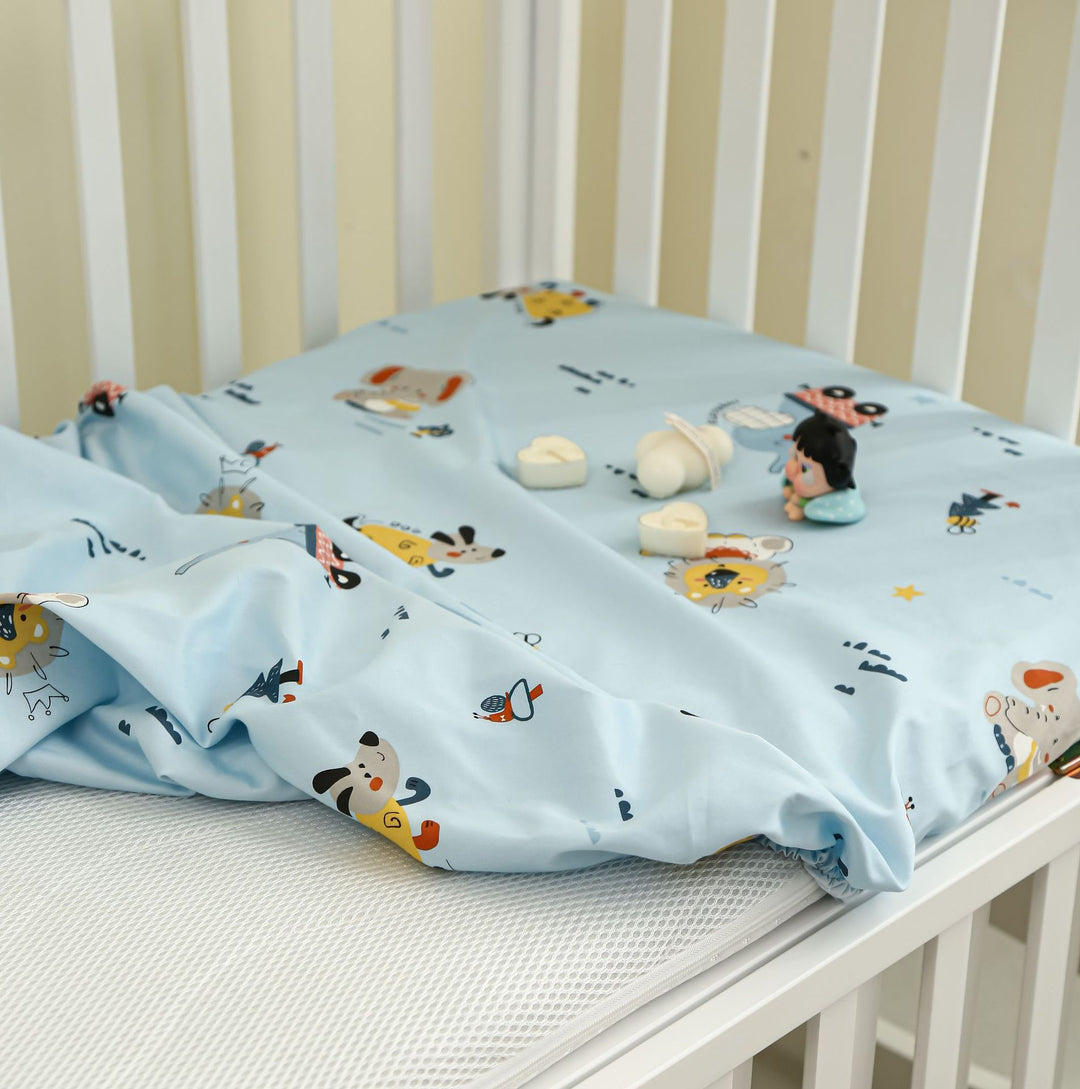 Baby Fitted Sheet Set for Crib with Elephant Print made of Breathable Muslin