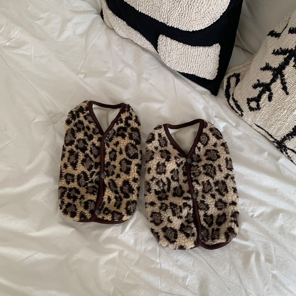 Sherpa Fleece Leopard Print Snap-Front Cozy Vest