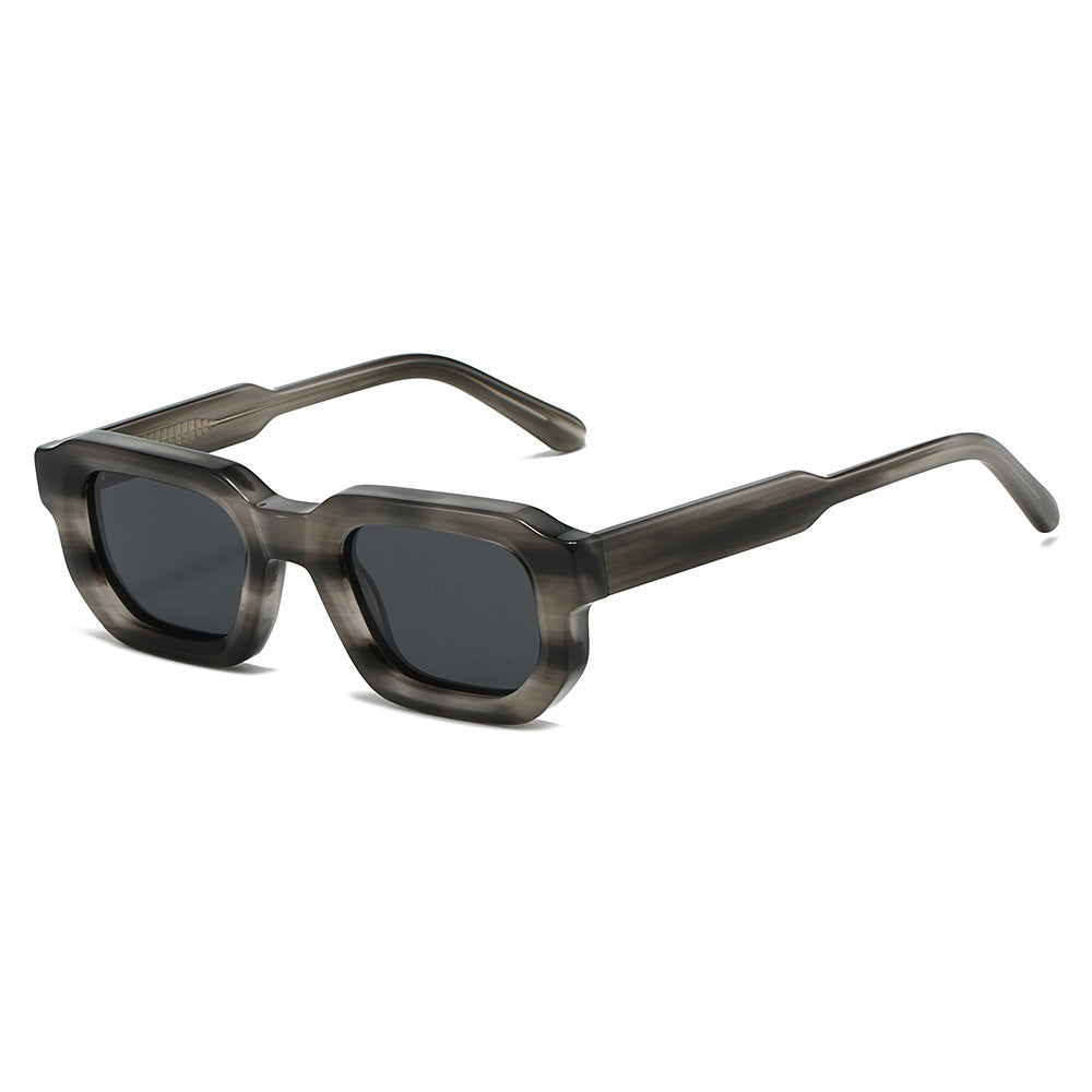 Women's modern sunglasses with square frame and UV protection Stornfield
