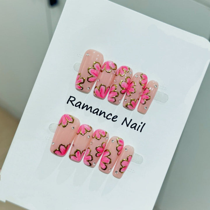 Floral Blossom Nail Art Set Stornfield