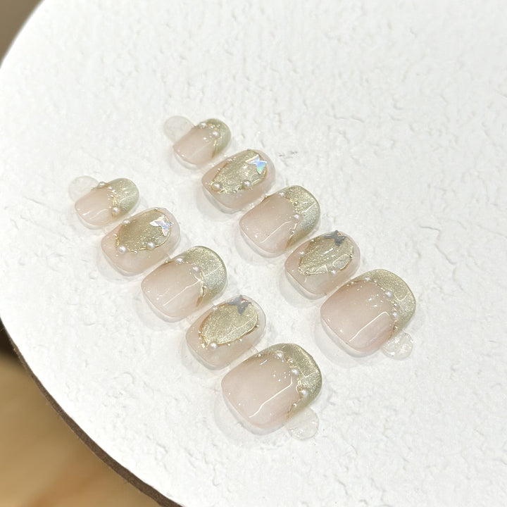 Elegant Butterfly-Embellished Press-On Nail Set