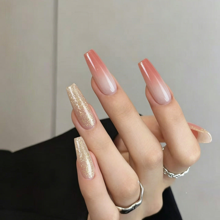 Artificial Nails in Elegant Ombre Design Stornfield