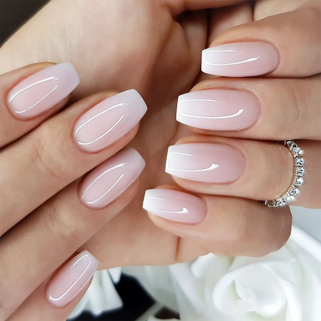 Acrylic nail set with glamorous transition effects Stornfield