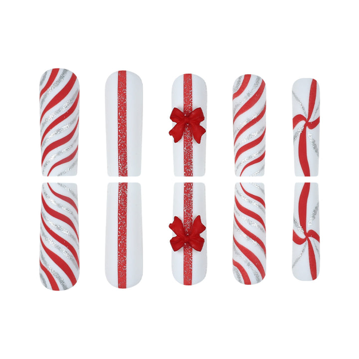 Festive Holiday-Theme Press-On Nail Art Stornfield