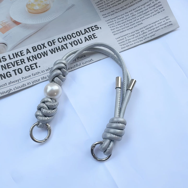 Elegant Knotted Leather Keychain Holder Stornfield