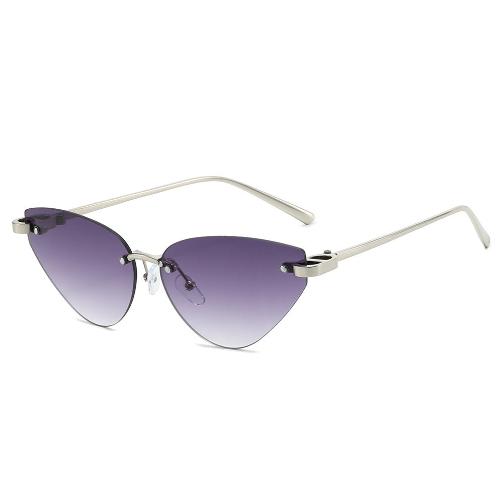 Fashion-Forward Cat-Eye Sunglasses Stornfield