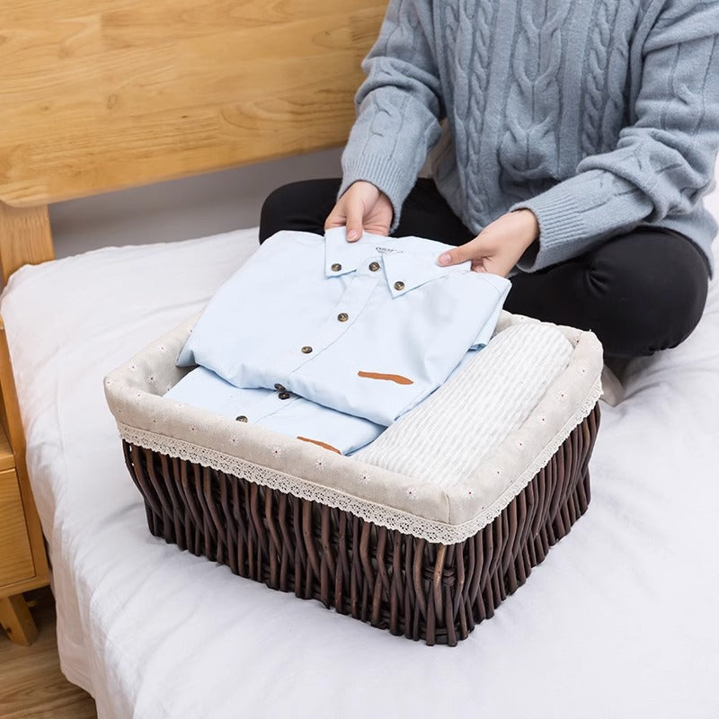 Women’s storage basket with decorative fabric lining Stornfield