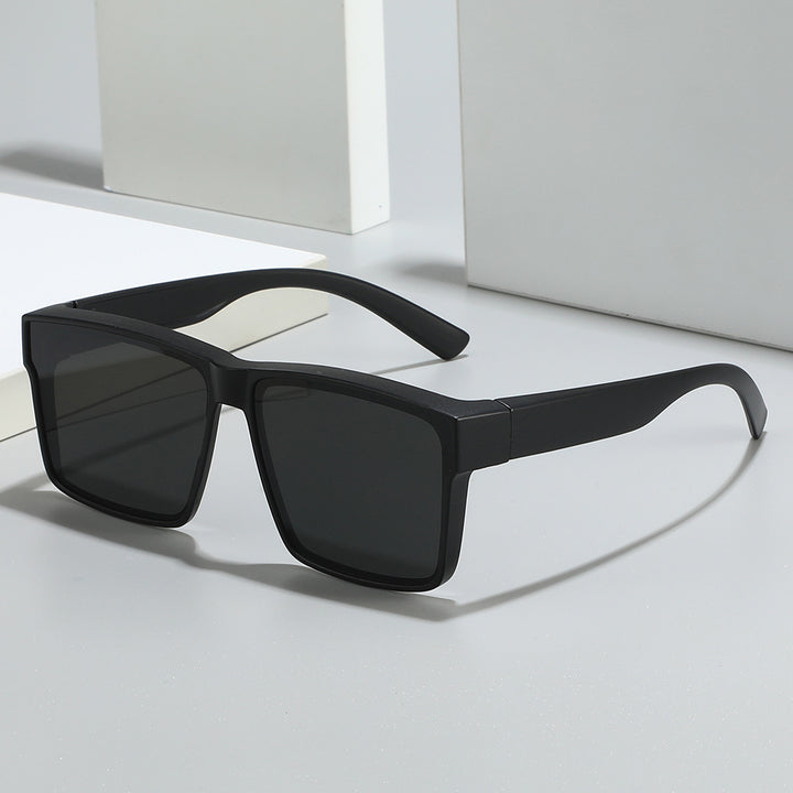 Stylish Retro-Inspired Square Frame Sunglasses Stornfield