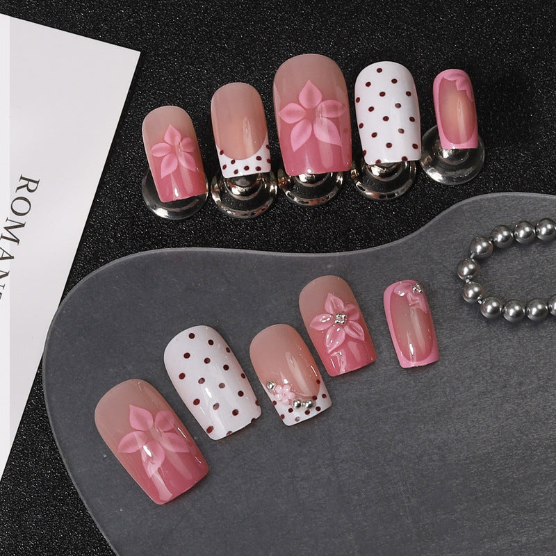Floral Embellished Press-On Nail Set Stornfield