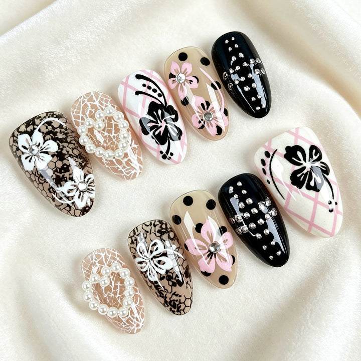 Artistic Floral-Designed Press-On Nail Set
