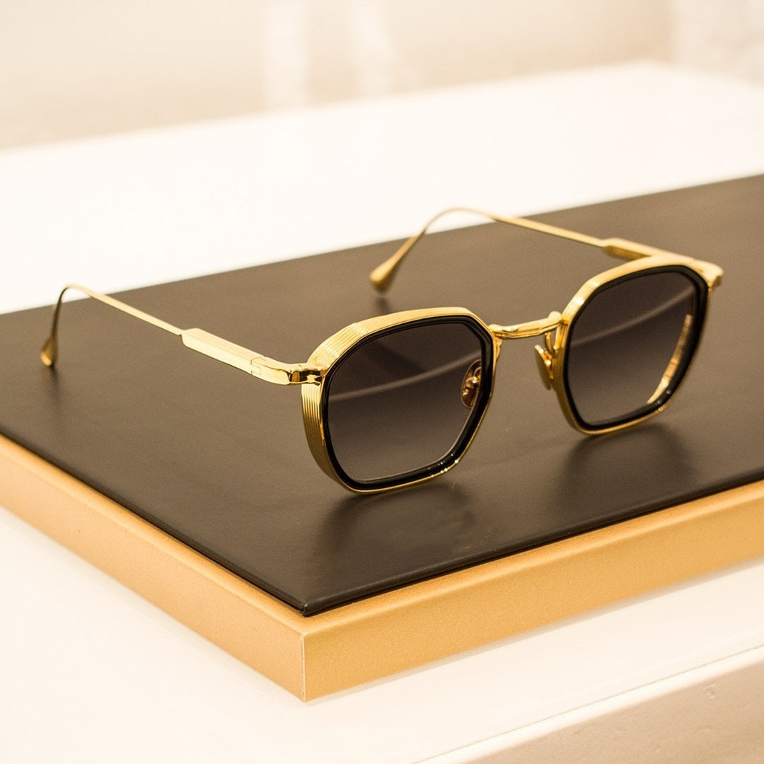 Ladies stylish sunglasses in modern octagonal design with high-quality polarized lenses Stornfield
