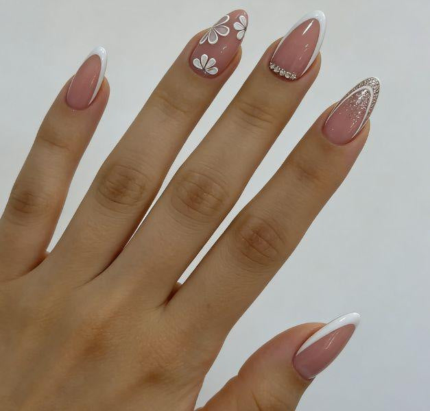 Elegant Floral Nail Art Set Stornfield 1789915538