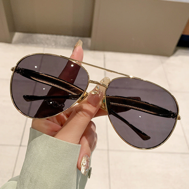 Women exclusive designer glasses with elegant details and high-quality metal frame Stornfield