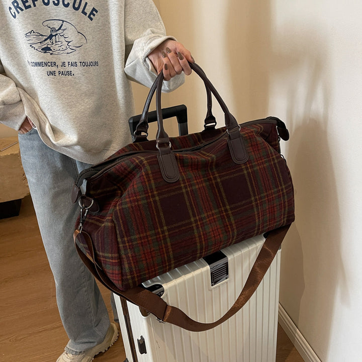 Sporty Multi-Purpose Duffel Bag with Durable Interior and Sturdy Handles Stornfield