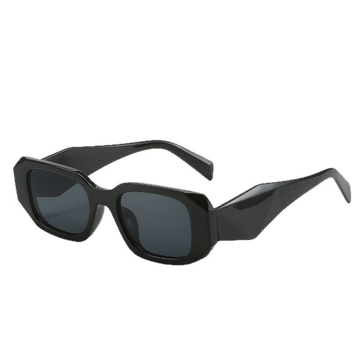 Women extravagant sunglasses in modern tortoise style Stornfield