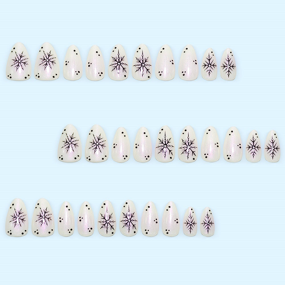 Artificial nail set with snowflake pattern Stornfield