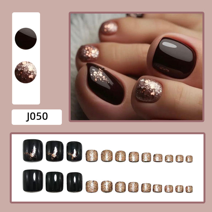 Elegant toenail art Stornfield