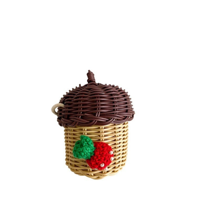 Ladies Playful Storage Basket in Squirrel Design Stornfield