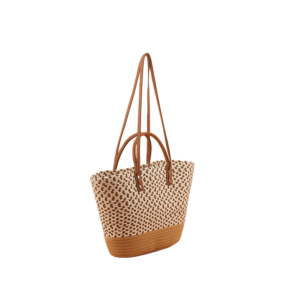 Elegant and Spacious Beach Bag with Woven Design Stornfield