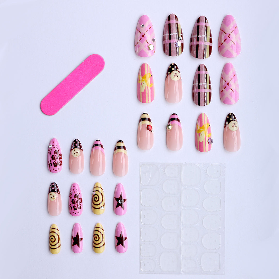 Artificial nails with playful 3D elements Stornfield