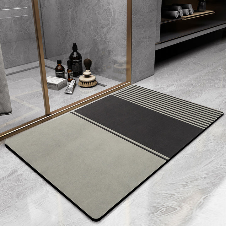 Plush Microfiber Bath Mat with Elegant Stripe Design