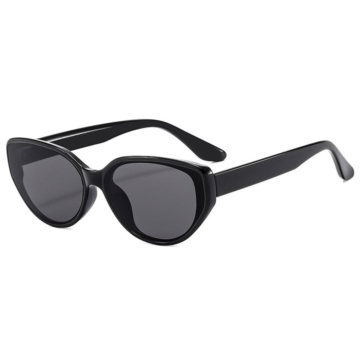 Women’s fashionable sunglasses in elegant cat-eye style Stornfield