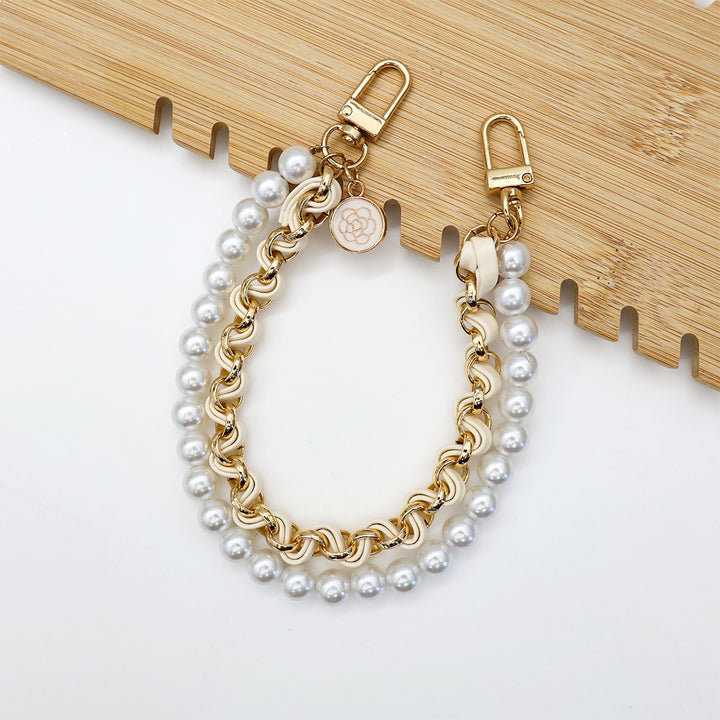 Chic Pearl-Chain Eyewear Holder Stornfield