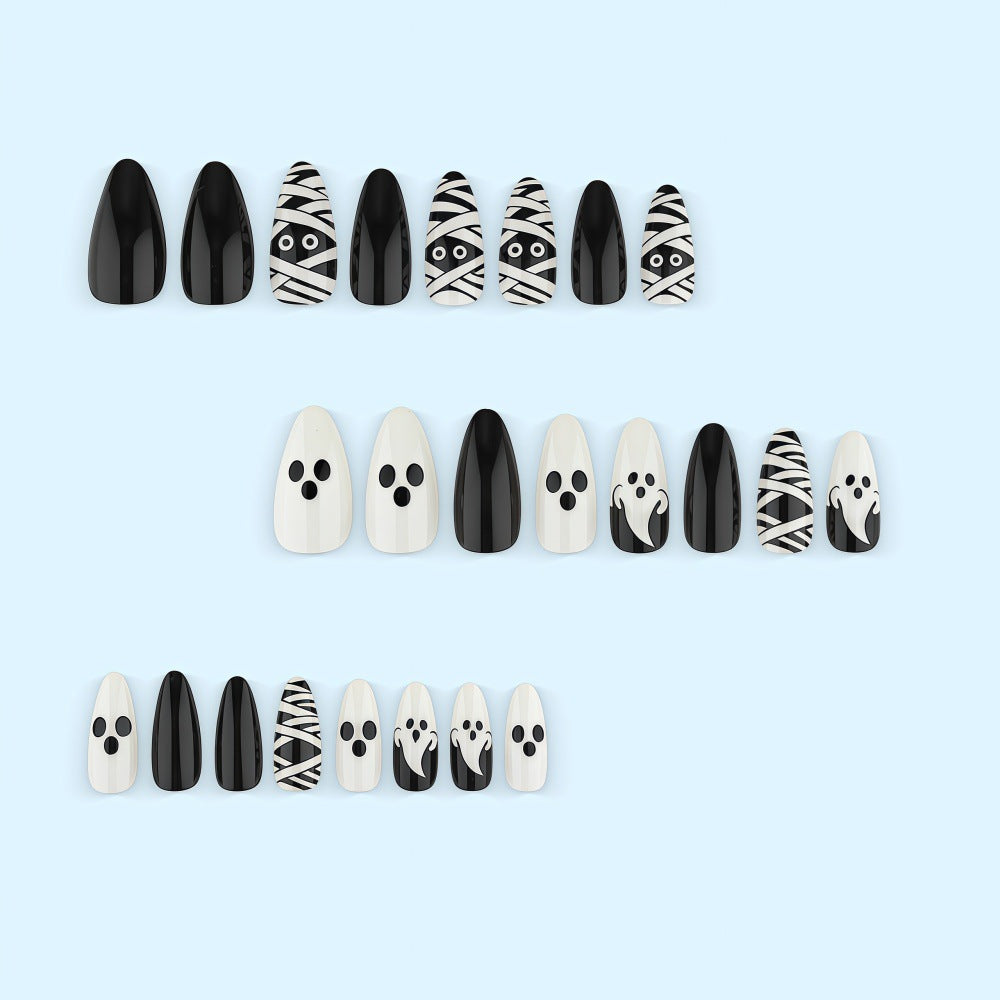 Creative Halloween-style Art Nails Stornfield