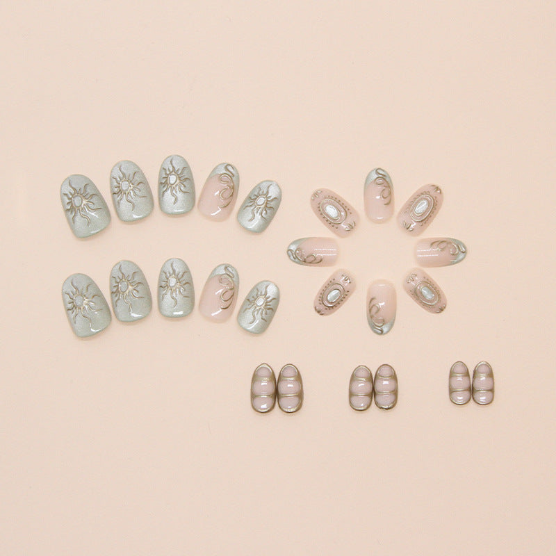 Artistic Sun-Embellished Press-On Nail Tips Stornfield