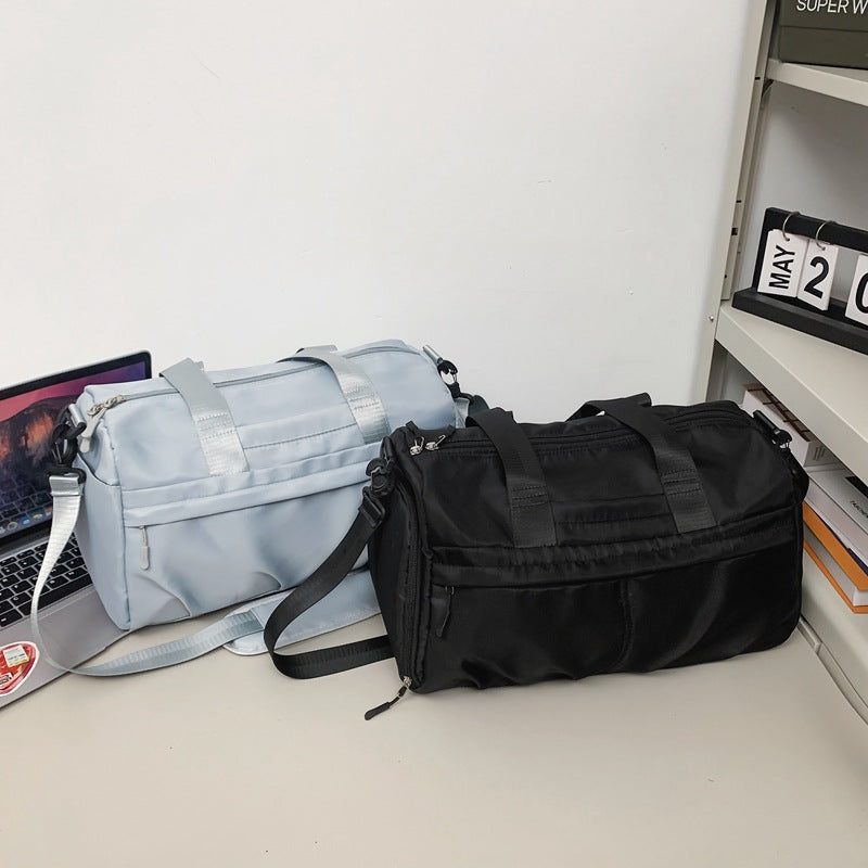 Sporty travel bag with multiple spacious compartments Stornfield